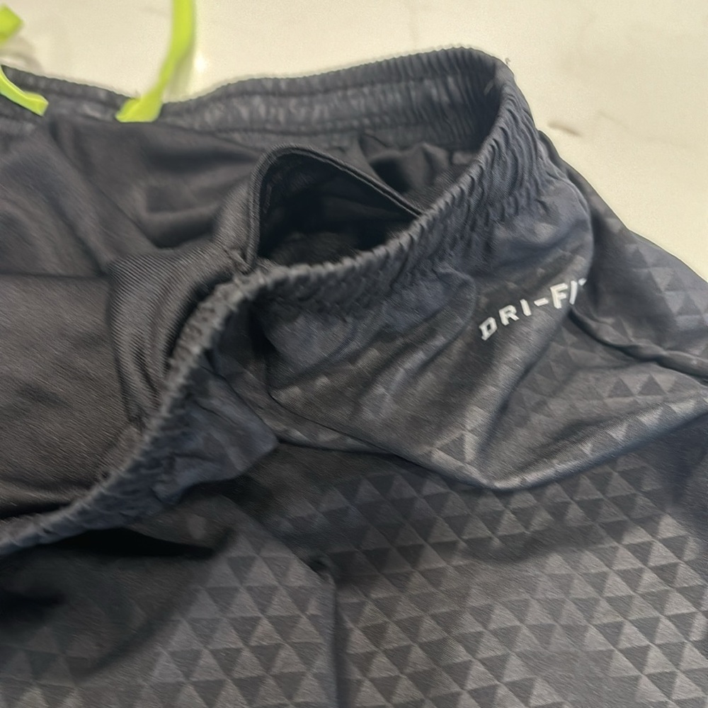 Nike Women’s Running Shorts - Picture 6 of 7